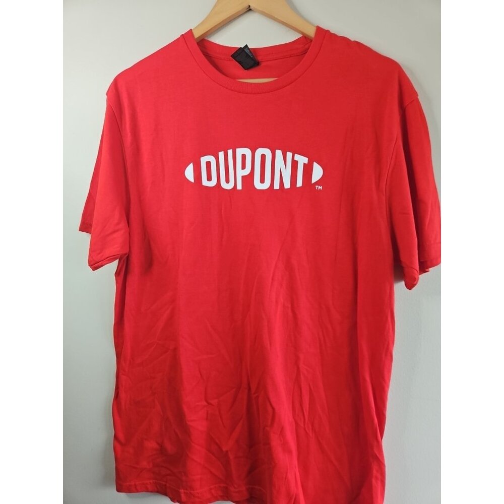 Dupont Volunteer Helping Communities Thrive Charity, Red T-Shirt, Men's L